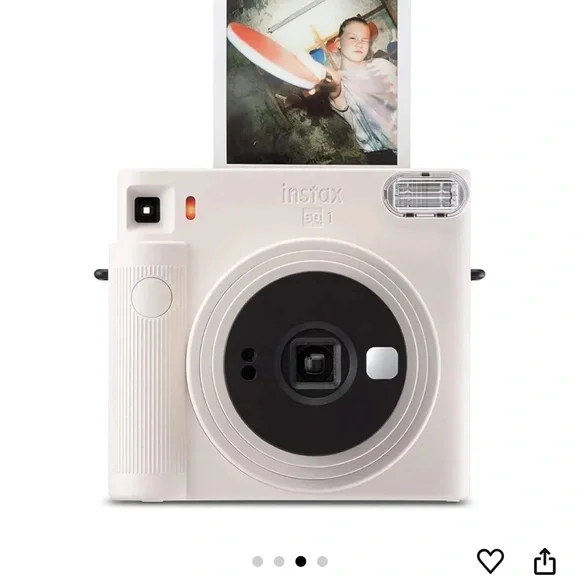 NEVER OPENED Fujifilm Instax SQ1 Instant Camera, carrying case, 20 film sheets. - Picture 1 of 12